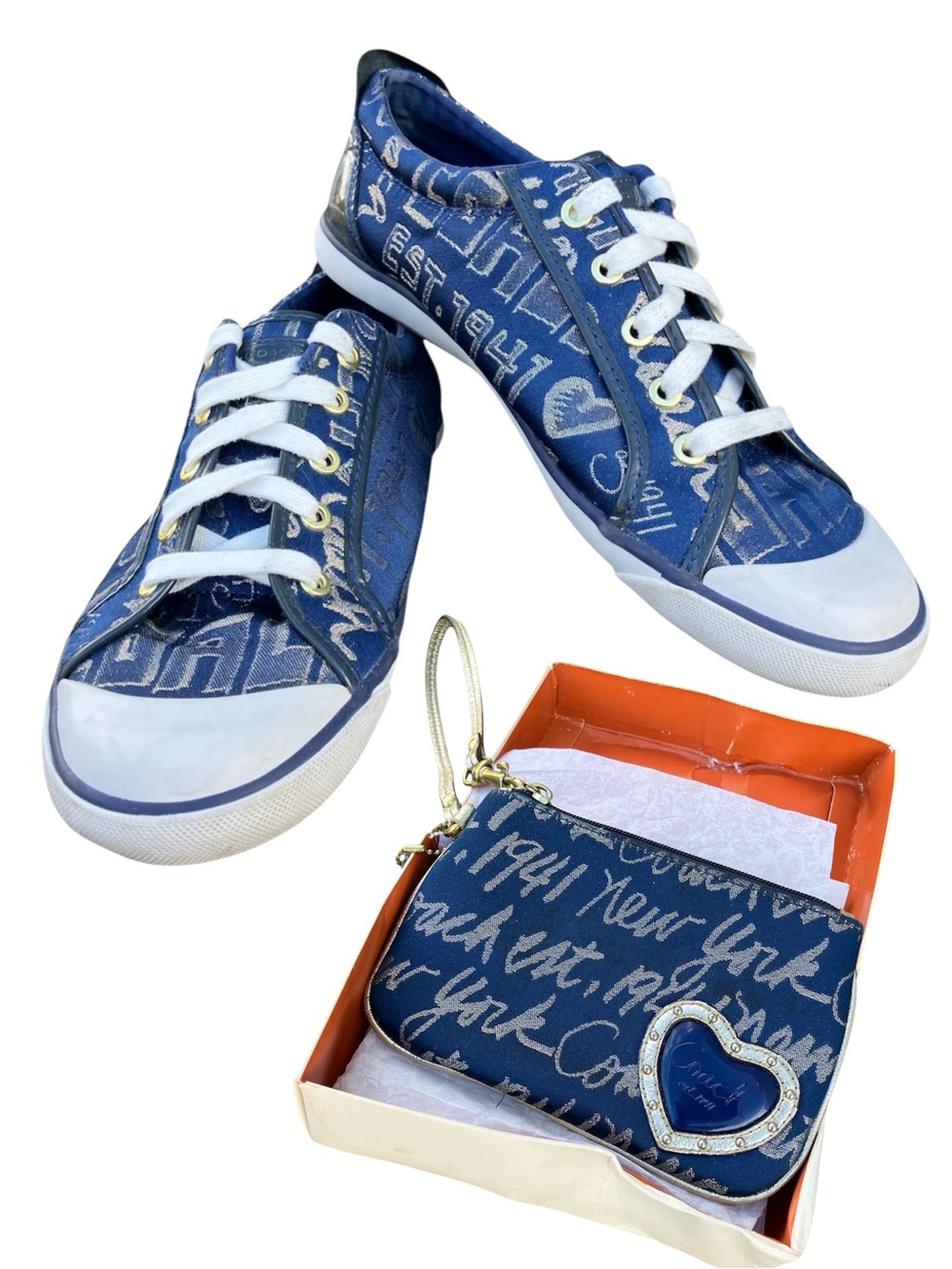 Coach Barrett Poppy Canvas Sneakers 11 Blue Gold Wristlet Wallet 1941 Bundle REA